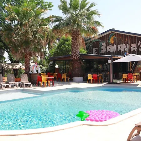 Le Banana's Hotel Aléria