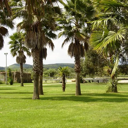 Ξενοδοχείο Le Banana's 2*